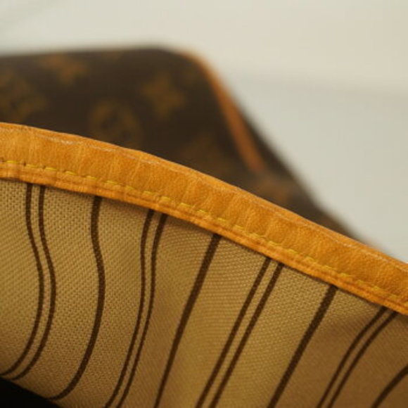 Louis Vuitton Monogram Delightful PM Shoulder Bag - Picture 6 of 12